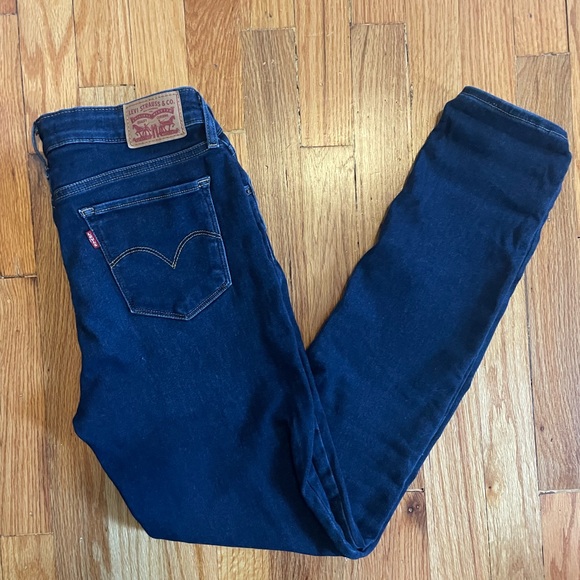 Levi Jegging jeans